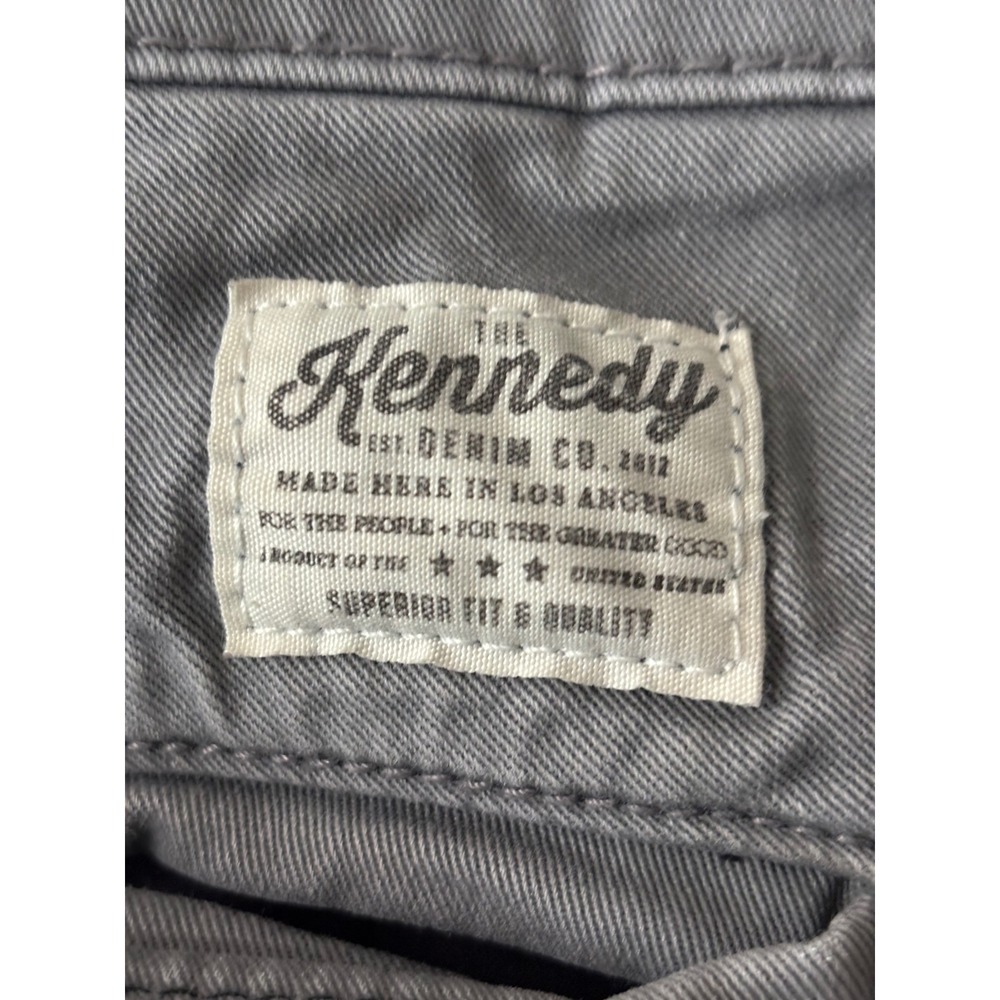 Kennedy Denim Co Mens Grey Chino Pants Size 32 Made in USA Cotton Lycra Blend - Picture 3 of 7